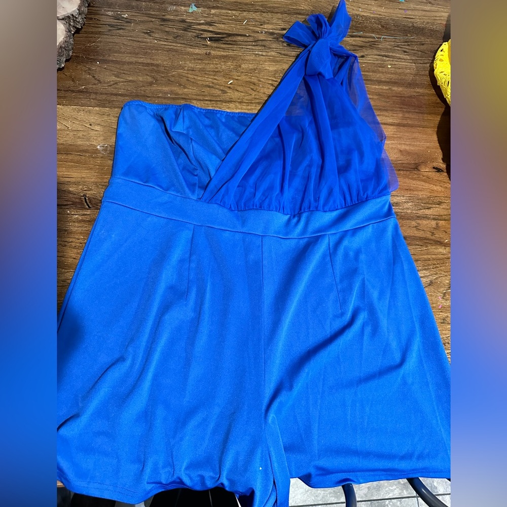 Blue one lace shoulder jumper